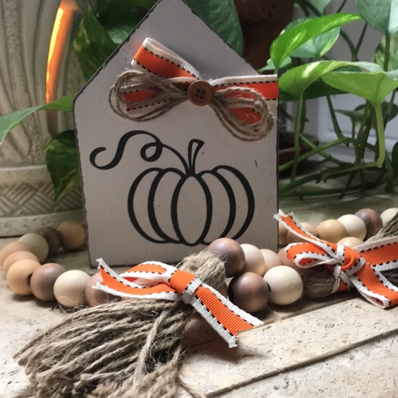 Handcrafted Farmhouse Wood Bead Garland & Fall or Halloween Décor - Picture 3 of 4